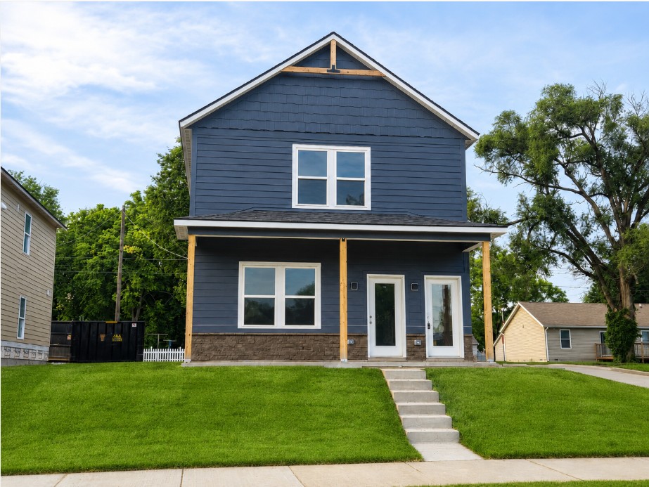 Property main image